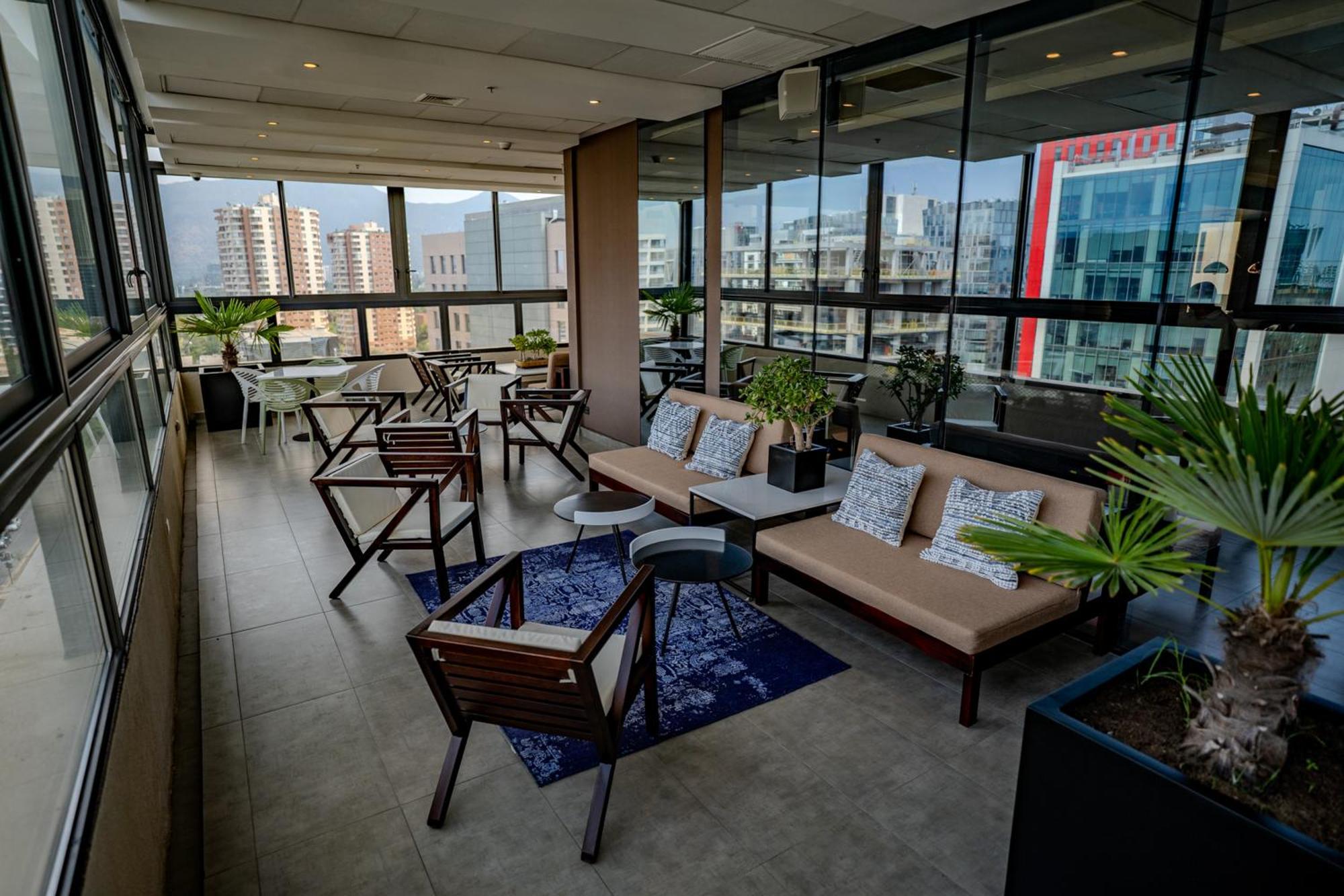 Hampton By Hilton Santiago Las Condes מראה חיצוני תמונה