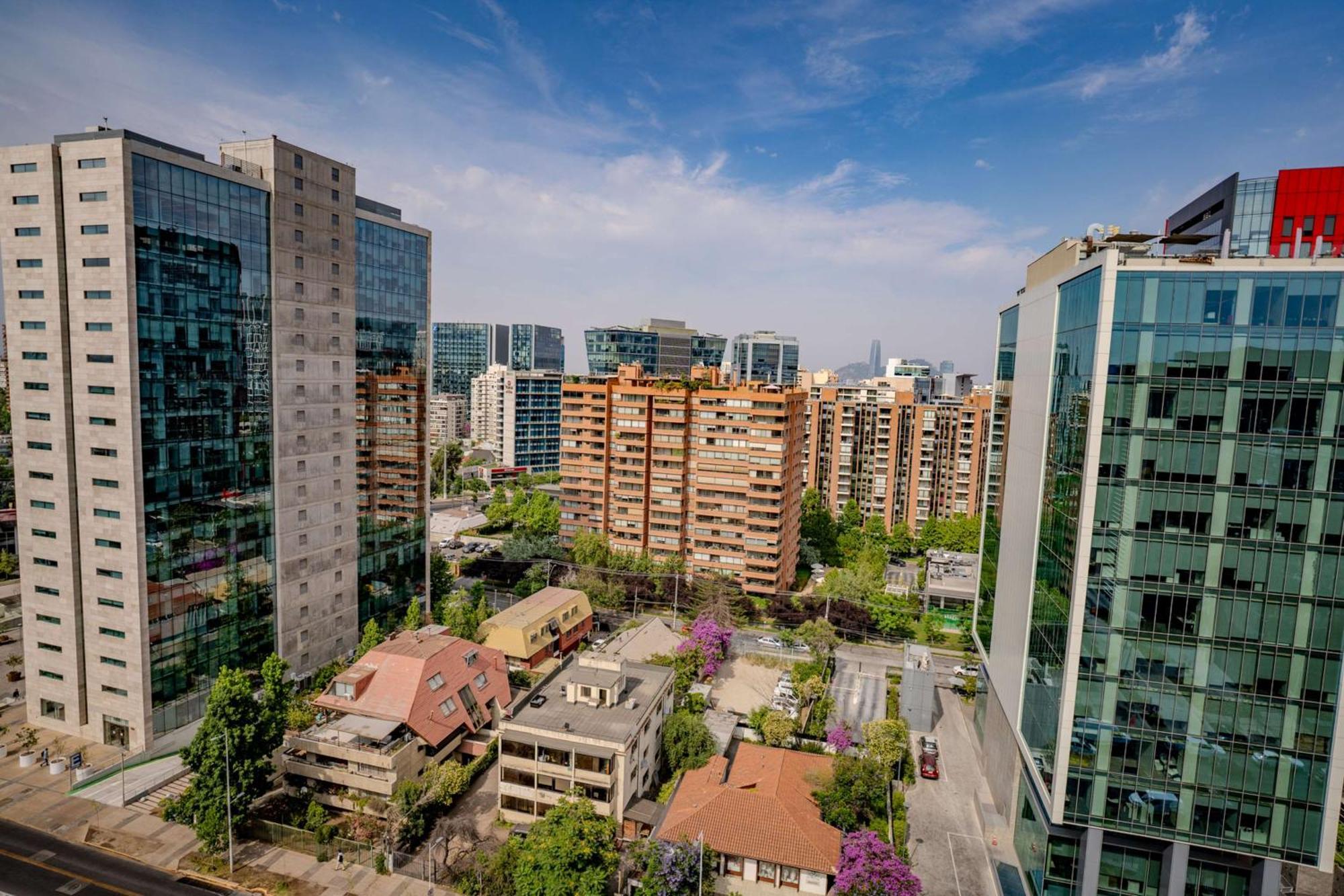 Hampton By Hilton Santiago Las Condes מראה חיצוני תמונה