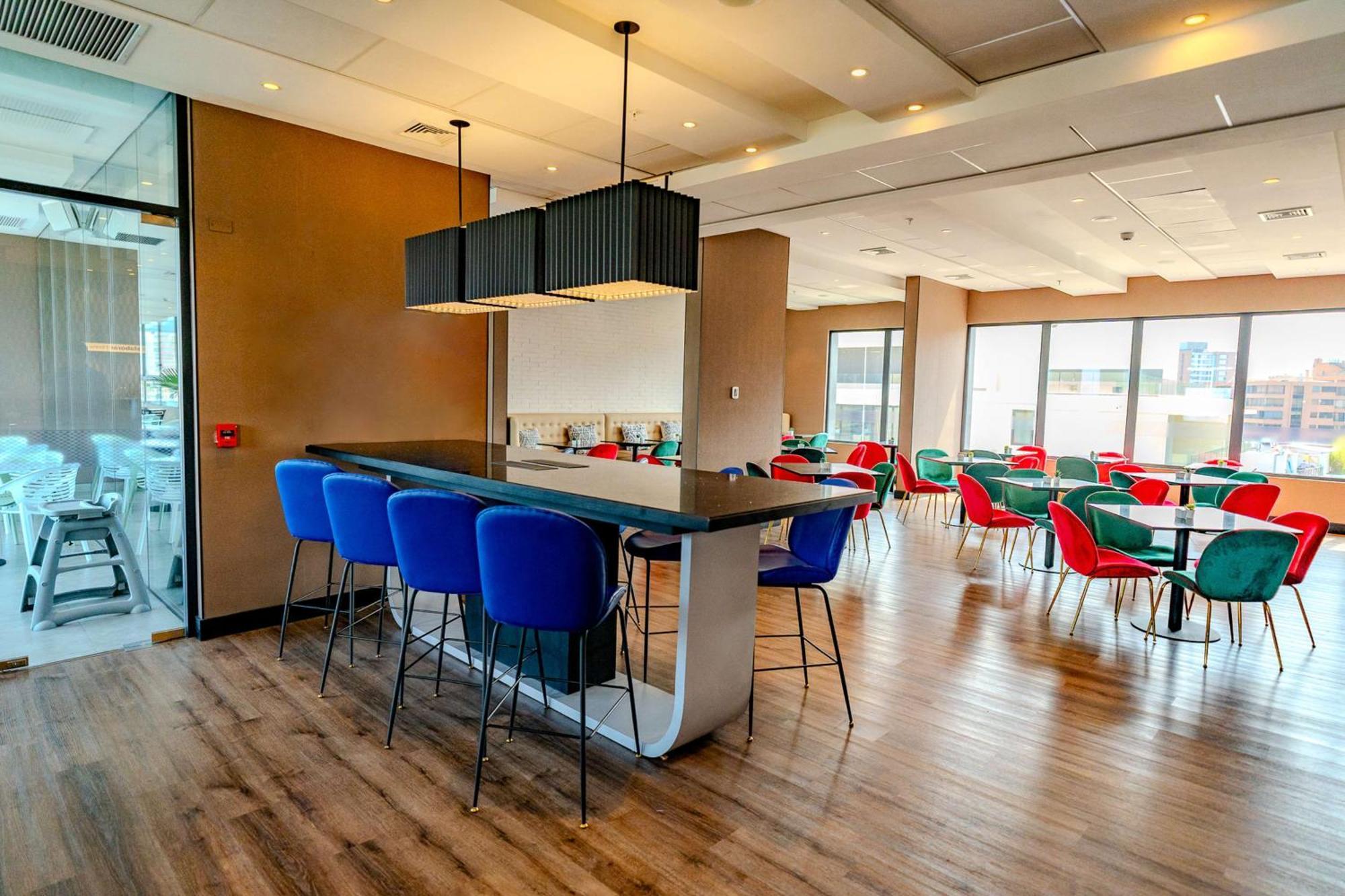 Hampton By Hilton Santiago Las Condes מראה חיצוני תמונה